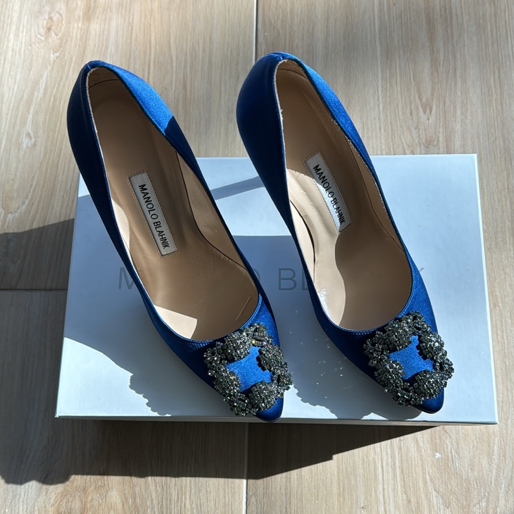 Manolo Blahnik Hangisi